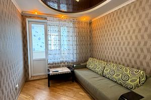 квартира за адресою Зоряна вул., 18