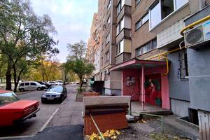 квартира за адресою Сумгаїтська вул., 18