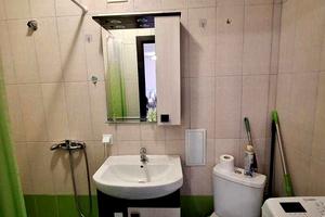 квартира за адресою Пилипа Орлика вул. (Паризької Комуни), 10