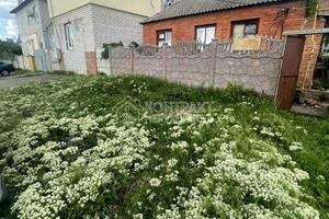 будинок за адресою Автотракторна вул., 10