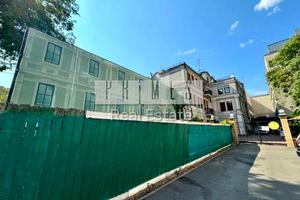 комерційна за адресою Петра Сагайдачного вул., 16