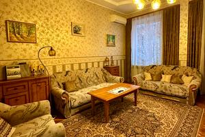 квартира за адресою Коцюбинського, 32