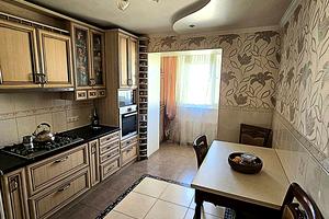квартира за адресою Калонтая, 2