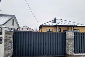 дом по адресу Івасюка