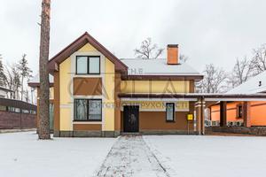 будинок за адресою с. Рославичі, Рославичі