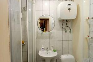 квартира за адресою Героїв просп., 11