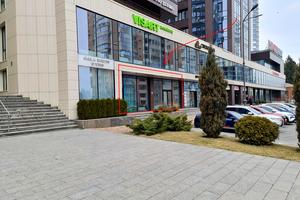 комерційна за адресою Сімферопольська вул., 2-М