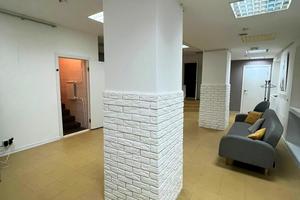 комерційна за адресою Софіївська вул., 21Б