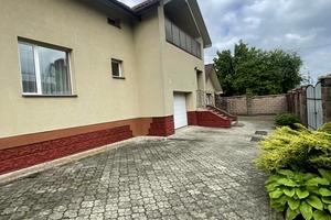 дом по адресу Ровно, Валерия Опанасюка ул. (Пирогова), 21