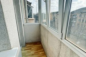 квартира за адресою Петра Калнишевського вул. (Харитонова), 8