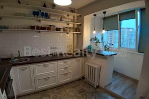 квартира за адресою Приозерна вул., 2-Б