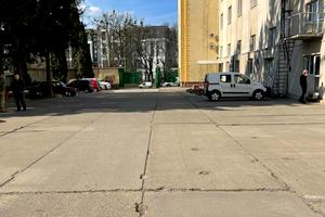 комерційна за адресою Зелена вул., 160