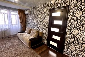 квартира за адресою Кам'янецька вул., 107
