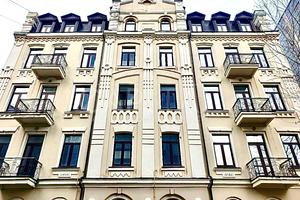 комерційна за адресою Січових Стрільців вул. (Артема), 66