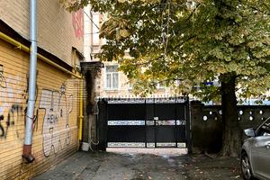 коммерческая по адресу Киев, Рейтарская ул., 18
