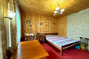 будинок за адресою пров Героїв Крут, 12