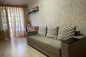 квартира за адресою Зарічанська вул., 6/2