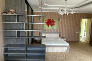 будинок за адресою Богатирська вул., 30а