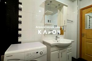 квартира за адресою Степана Бандери вул., 12