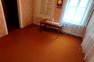 будинок за адресою Юності