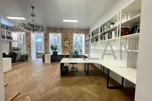 комерційна за адресою Шота Руставелі вул., 30