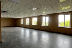 коммерческая по адресу Ивана Сирко ул., 11