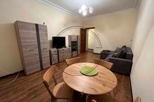 квартира за адресою Бориса Грінченка вул., 4