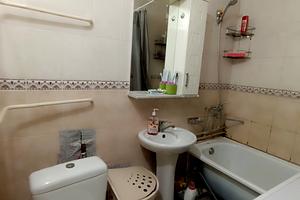 квартира за адресою Довженка вул., 44
