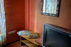 комерційна за адресою Кості Гордієнка вул. (Матлахова), 12