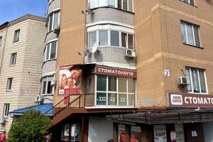 комерційна за адресою В'ячеслава Чорновола вул., 2