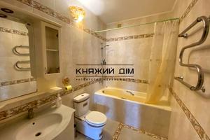 дом по адресу 2-га Садова ул.
