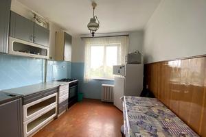 квартира за адресою Героїв Крут бульв. (Героїв Сталінграду), 8