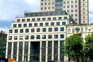 коммерческая по адресу Дмитрия Яворницкого просп. (Карла Маркса), 72-Б