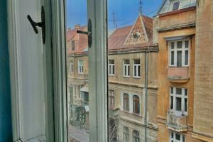 квартира за адресою Івана Рутковича вул. (), 4