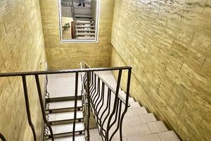 комерційна за адресою Велика Арнаутська вул., 61