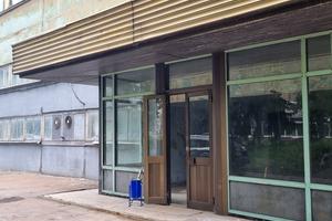комерційна за адресою Будівельників вул., 34