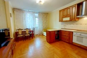 квартира за адресою Степана Рудницького вул. (Академіка Вільямса), 5