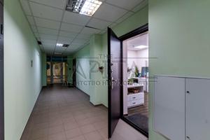 комерційна за адресою Данила Щербаківського вул. (Щербакова), 52