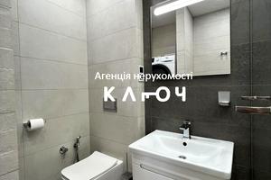 квартира за адресою Івана Похитонова вул., 7