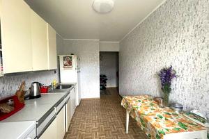 квартира по адресу Космонавтов ул., 142