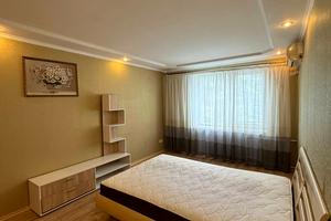 квартира за адресою Педагогічна вул., 18