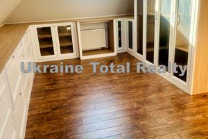 будинок за адресою Михайлівська вул.