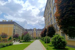 квартира за адресою Дача Ковалевського вул., 121