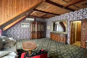 комерційна за адресою центральна, 76