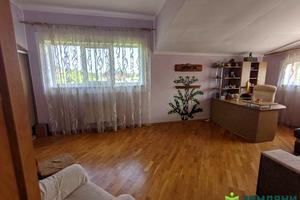 будинок за адресою Нова