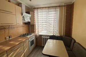 квартира за адресою Андрія Первозванного вул. (Стахурського), 2а
