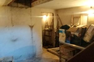 комерційна за адресою Антона Головатого вул., 7