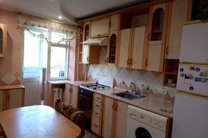 квартира за адресою В'ячеслава Чорновола вул., 62