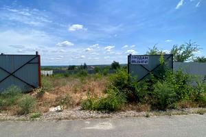 участок по адресу Шкільна, 73