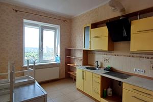 квартира за адресою Тракторобудівників просп., 103-Б
